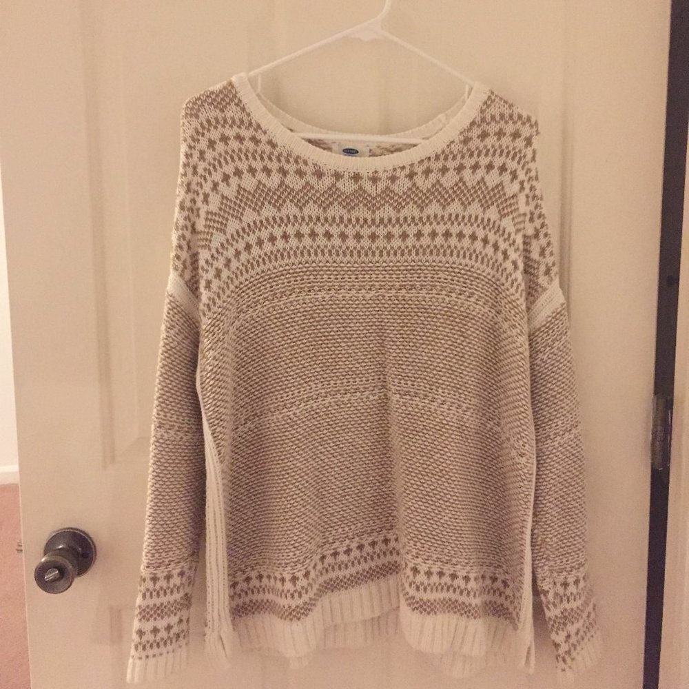 Old Navy Sweater